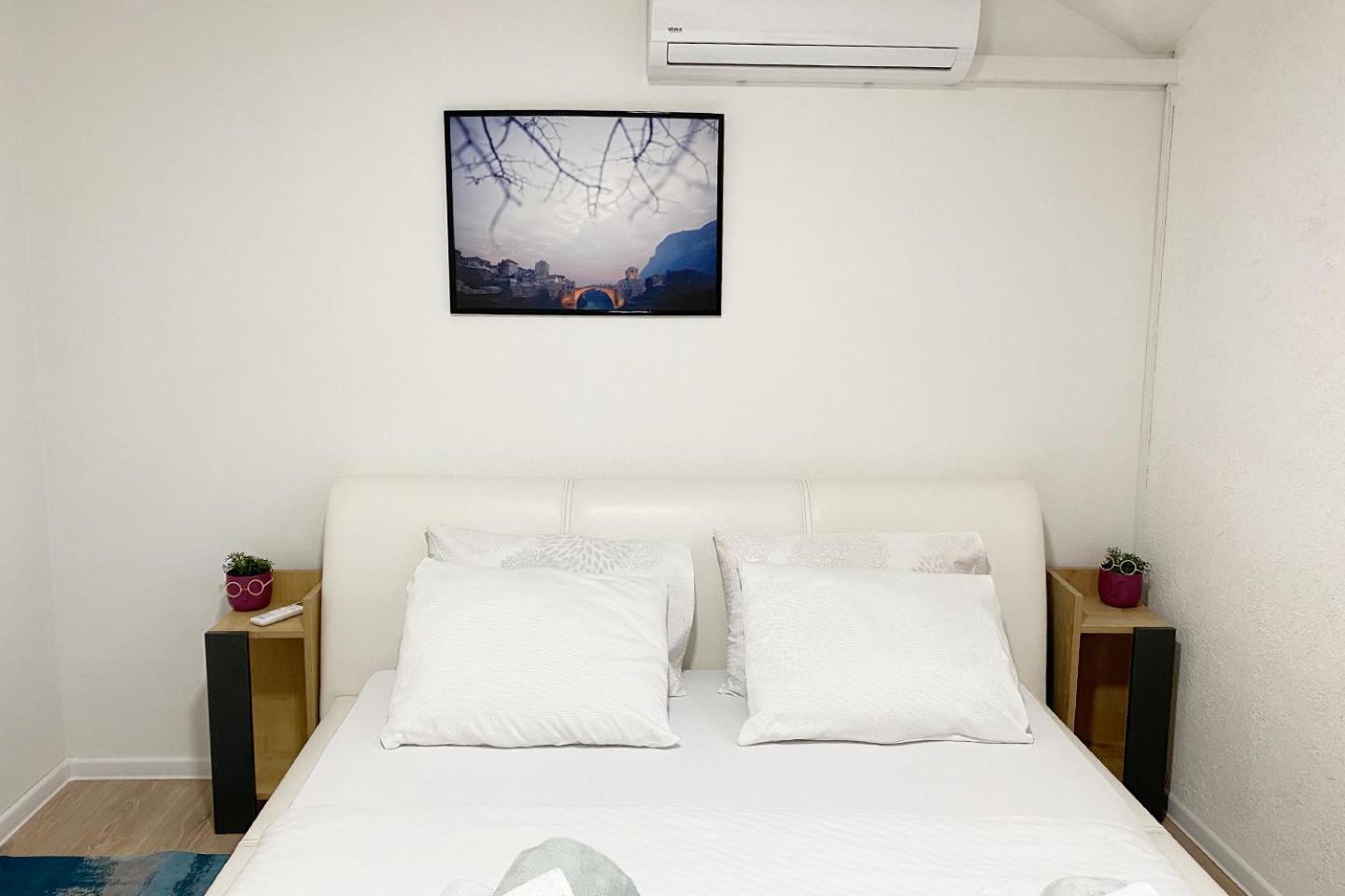 Farah Apartment Mostar Eksteriør billede