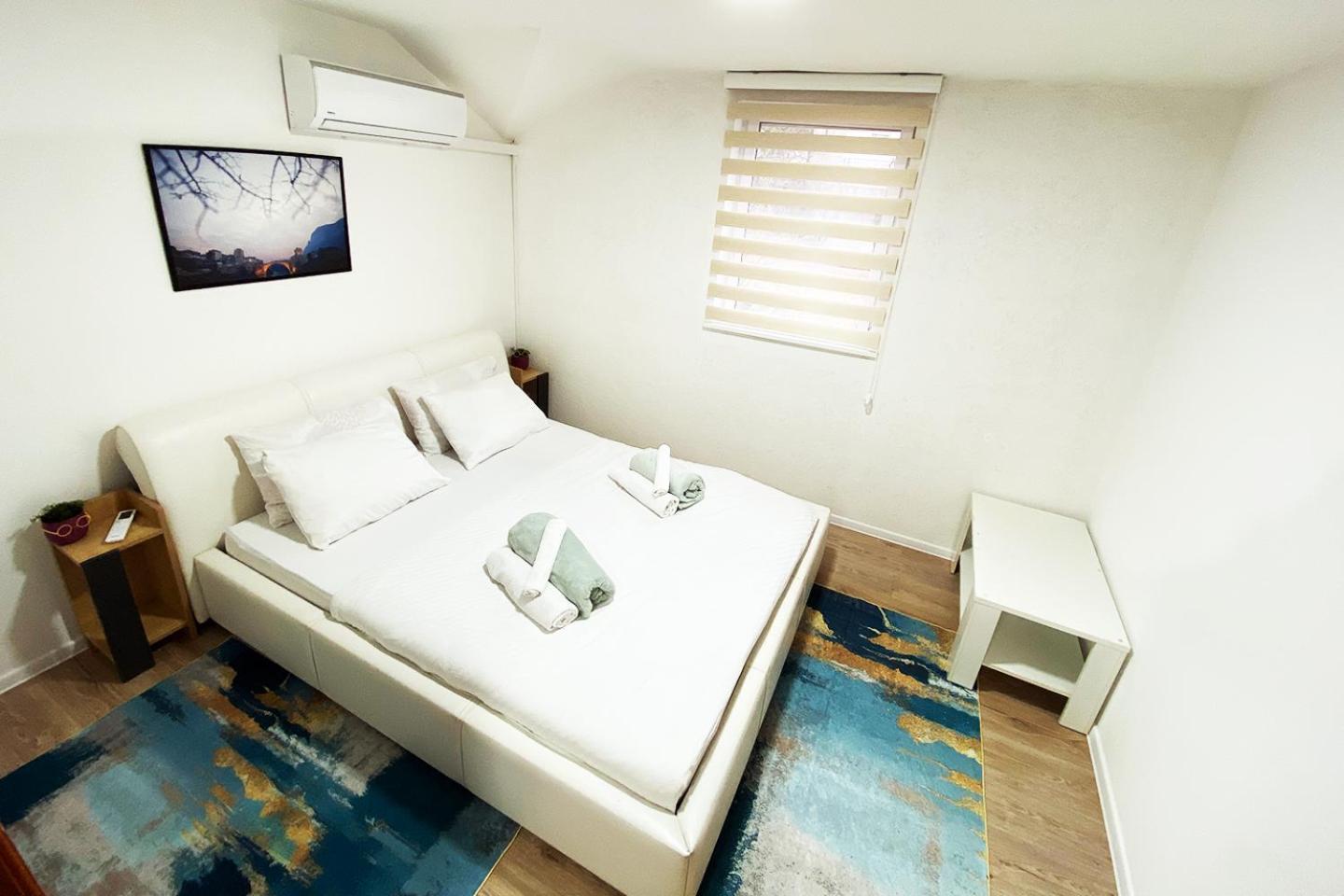 Farah Apartment Mostar Eksteriør billede