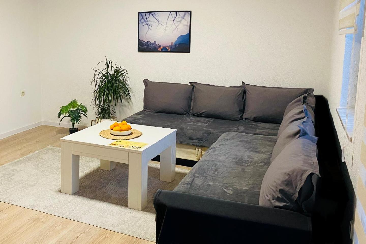 Farah Apartment Mostar Eksteriør billede